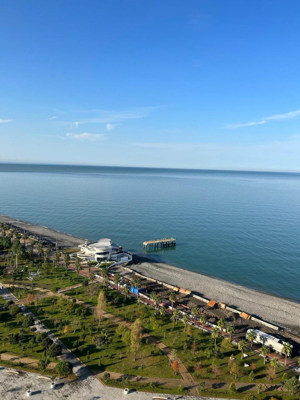 Студия С Потрясающим Видом На Море В Orbi Beach Tower Batumi Esterno foto